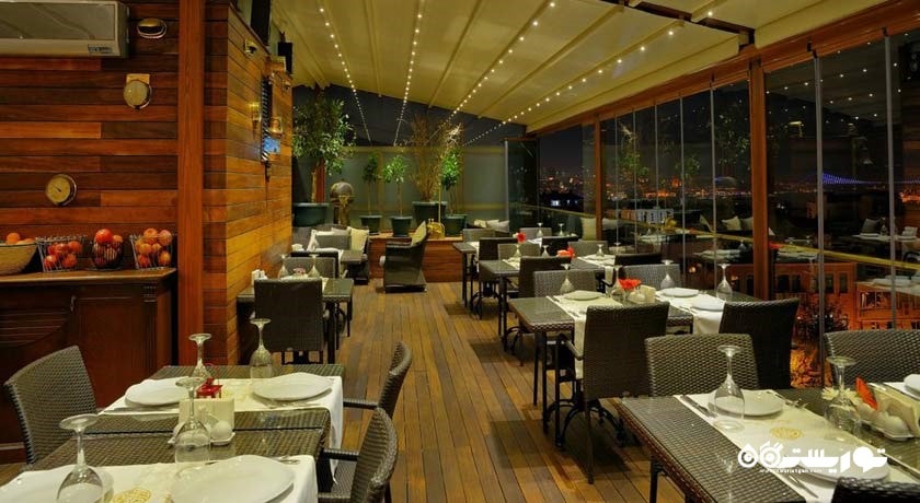 نمای کلی رستوران هتل بورکین